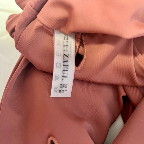 2 Piece Bathing Suit /Bikini ~ ZAFUL ~ New with Tags ~ Super Deal - Picture 4 of 6